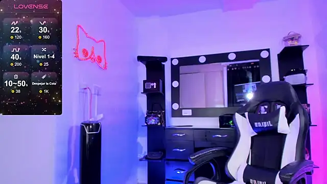 miss kitty online show from 13, 2, 2025