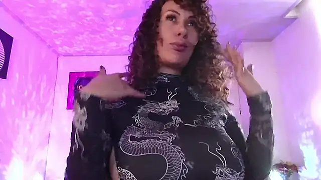 Snapshot of chanell_tattoo chatting on 22, 1, 2025 chanell tattoo online show from 22, 1, 2025