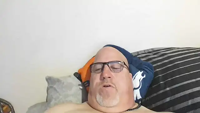 Snapshot of Bigbear0563 chatting on 11, 3, 2025 Bigbear0563 online show from 11, 3, 2025