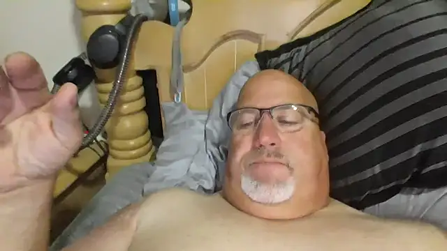 Snapshot of Bigbear0563 chatting on 10, 9, 2025 Bigbear0563 online show from 10, 9, 2025