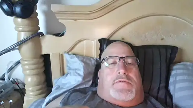 Snapshot of Bigbear0563 chatting on 19, 10, 2025 Bigbear0563 online show from 19, 10, 2025