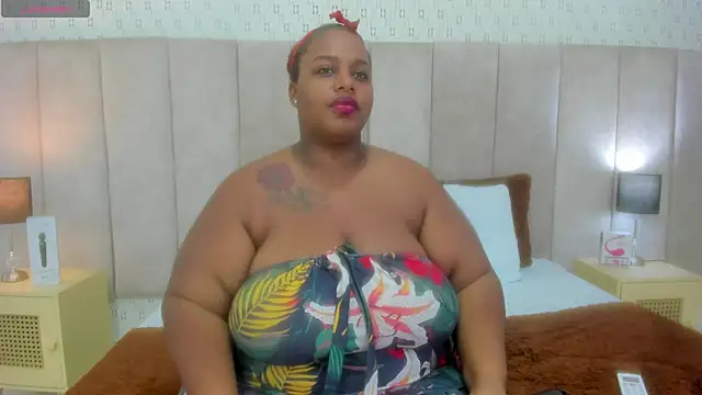 KiaraBrownn online show from 12, 2, 2025