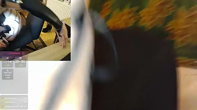 Snapshot of SissyLunaCD chatting on 13, 12, 2024 SissyLunaCD online show from 13, 12, 2024