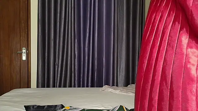 queen heather online show from 14, 10, 2025