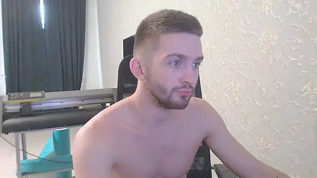 Marselle Laker online show from 24, 2, 2025