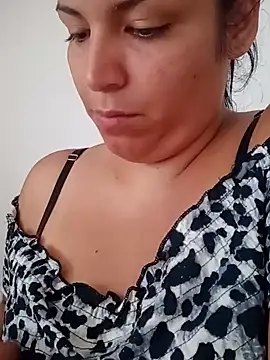 Snapshot of Morenitha-XXX chatting on 4, 12, 2024 Morenitha-XXX online show from 4, 12, 2024