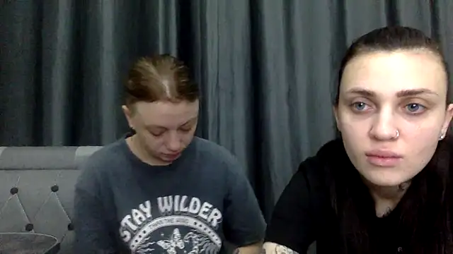 Snapshot of Klementina_Aries chatting on 2, 3, 2025 Klementina Aries online show from 2, 3, 2025