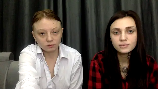 Snapshot of Klementina_Aries chatting on 5, 3, 2025 Klementina Aries online show from 5, 3, 2025
