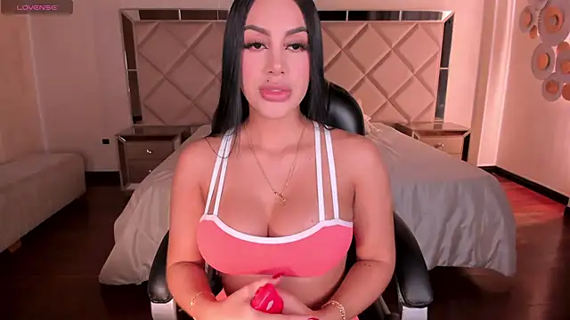 MileyCruz  online show from 19, 3, 2025