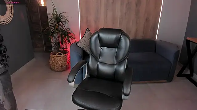 MileyCruz  online show from 13, 9, 2025