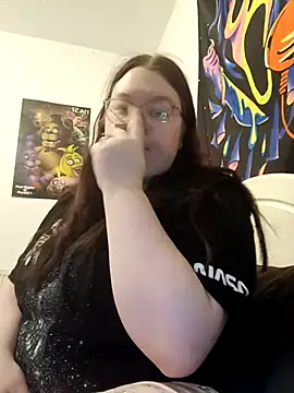 Snapshot of Sexycurvyemilyy chatting on 19, 11, 2025 Sexycurvyemilyy online show from 19, 11, 2025