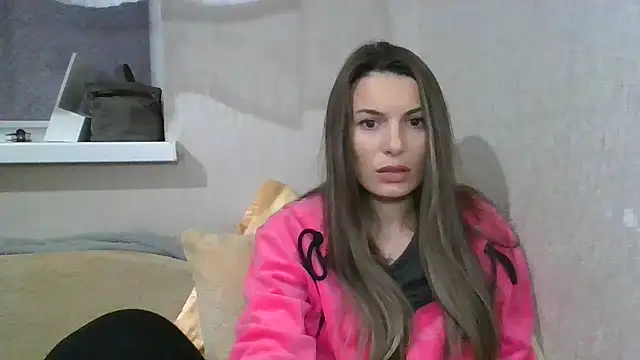 Snapshot of Carol-Rose chatting on 4, 3, 2025 Carol-Rose online show from 4, 3, 2025