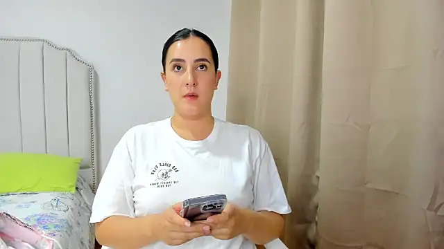 Hanna86 online show from 30, 10, 2025