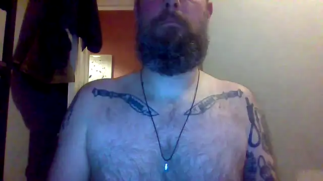 Snapshot of Thrillhouse chatting on 23, 10, 2025 Thrillhouse online show from 23, 10, 2025