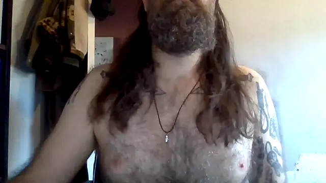 Snapshot of Thrillhouse chatting on 21, 11, 2025 Thrillhouse online show from 21, 11, 2025