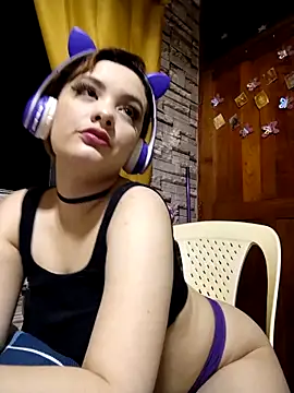 WanOn3Fanny online show from 21, 3, 2025