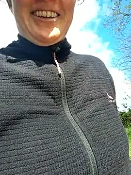 biboii online show from 11, 4, 2026