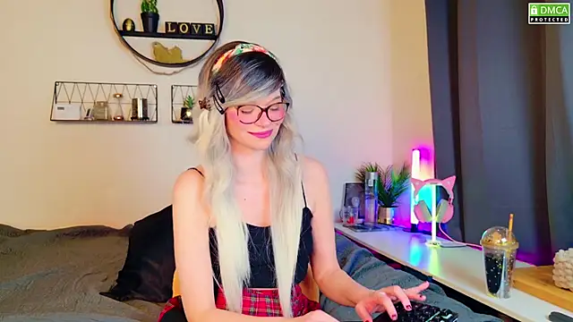 Kittychatte online show from 3, 3, 2025