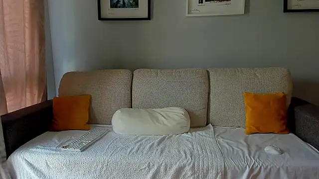 Snapshot of bellahot77 chatting on 30, 9, 2025 bellahot77 online show from 30, 9, 2025