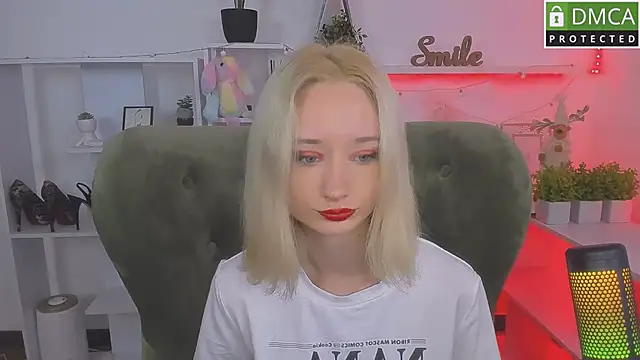 Katia Kim online show from 10, 10, 2025