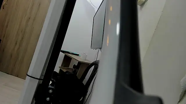 Mhelanny2 online show from 25, 1, 2025