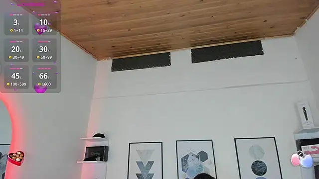 cristal  hot 1 online show from 9, 2, 2025