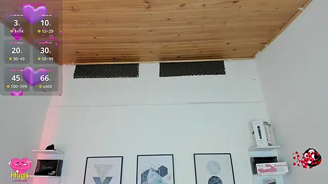 cristal  hot 1 online show from 3, 3, 2025