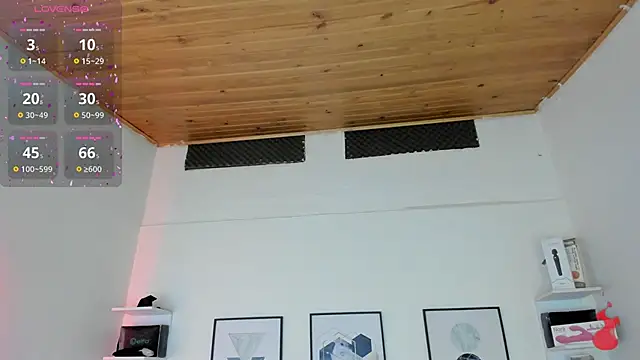 cristal  hot 1 online show from 17, 3, 2025