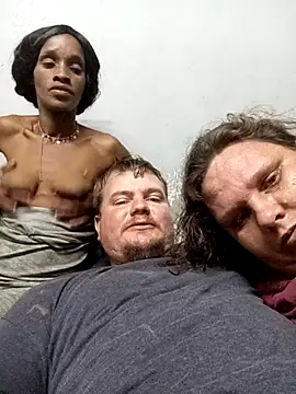 Snapshot of hothouse18xxx chatting on 5, 10, 2025 hothouse18xxx online show from 5, 10, 2025