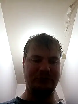 Snapshot of hothouse18xxx chatting on 10, 10, 2025 hothouse18xxx online show from 10, 10, 2025