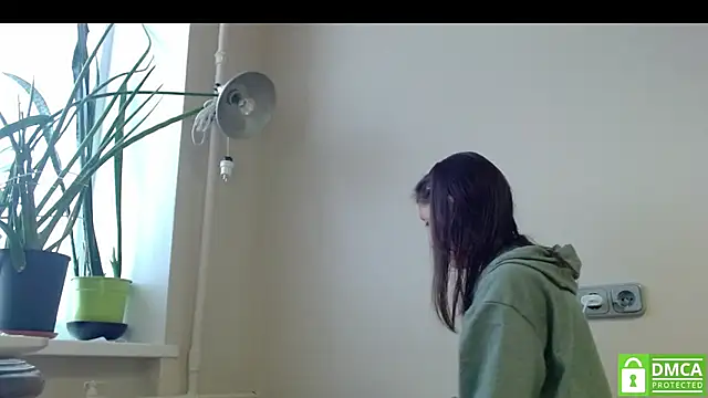 Snapshot of Sophi_Cute chatting on 16, 11, 2025 Sophi Cute online show from 16, 11, 2025