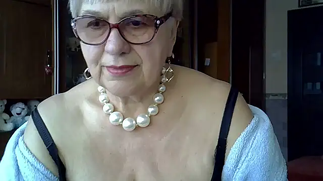 SweetCherry27 online show from 3, 3, 2025