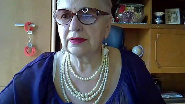 SweetCherry27 online show from 27, 9, 2025