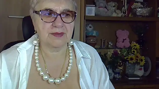 SweetCherry27 online show from 25, 11, 2025