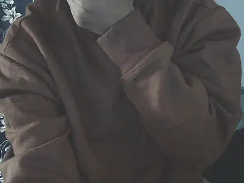 Snapshot of Supriya201 chatting on 4, 11, 2025 Supriya201 online show from 4, 11, 2025