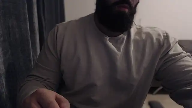 hugemachohandsome online show from 25, 10, 2025