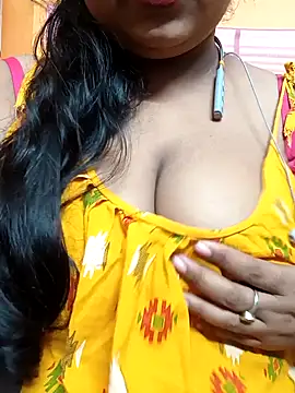 Snapshot of Sophiaboudi chatting on 25, 12, 2024 Sophiaboudi online show from 25, 12, 2024