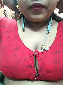 Snapshot of Sophiaboudi chatting on 11, 1, 2025 Sophiaboudi online show from 11, 1, 2025