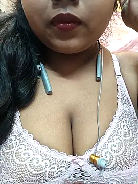 Snapshot of Sophiaboudi chatting on 14, 2, 2025 Sophiaboudi online show from 14, 2, 2025