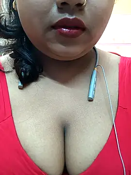 Snapshot of Sophiaboudi chatting on 21, 2, 2025 Sophiaboudi online show from 21, 2, 2025