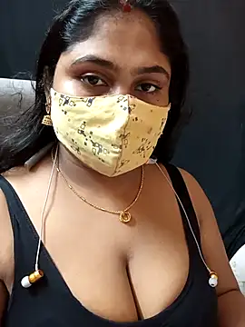 Snapshot of Sophiaboudi chatting on 10, 10, 2025 Sophiaboudi online show from 10, 10, 2025