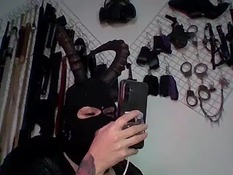 Snapshot of FeticheMacabre chatting on 27, 12, 2024 FeticheMacabre online show from 27, 12, 2024