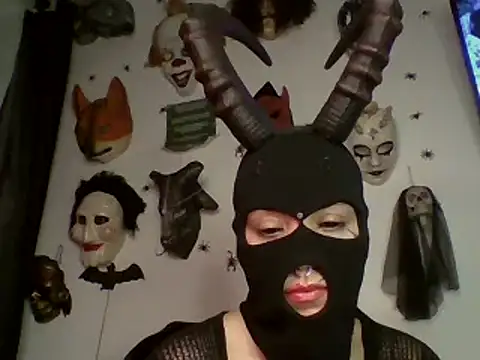 Snapshot of FeticheMacabre chatting on 7, 2, 2025 FeticheMacabre online show from 7, 2, 2025