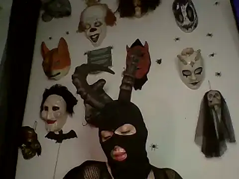 Snapshot of FeticheMacabre chatting on 8, 2, 2025 FeticheMacabre online show from 8, 2, 2025