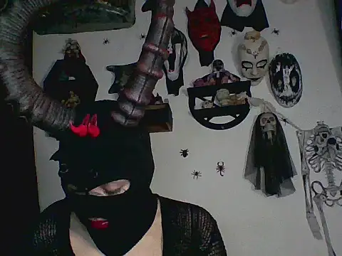 Snapshot of FeticheMacabre chatting on 30, 11, 2025 FeticheMacabre online show from 30, 11, 2025