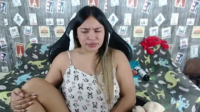 SaraCrow online show from 5, 2, 2025