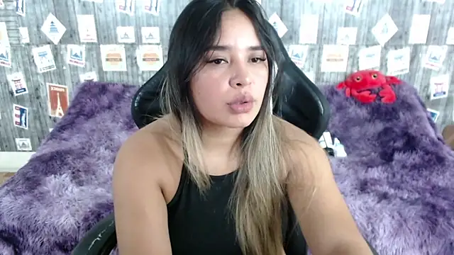 SaraCrow online show from 8, 2, 2025