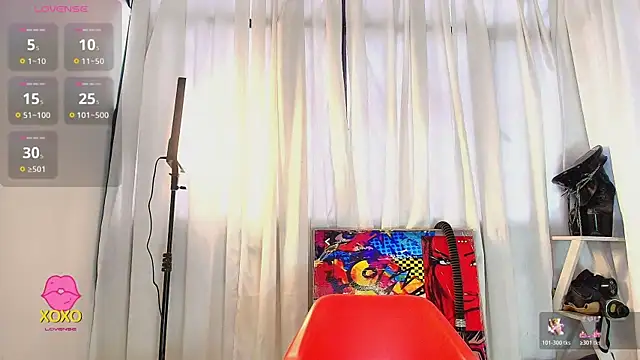 Snapshot of LatexDevil_Blondie chatting on 5, 2, 2026 LatexDevil Blondie online show from 5, 2, 2026