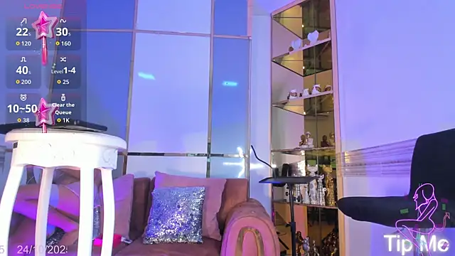 EmmaHills Sex online show from 24, 10, 2025