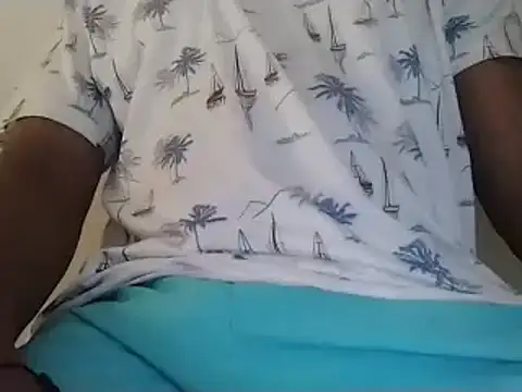 Snapshot of royblackbigpvt chatting on 17, 12, 2024 royblackbigpvt online show from 17, 12, 2024